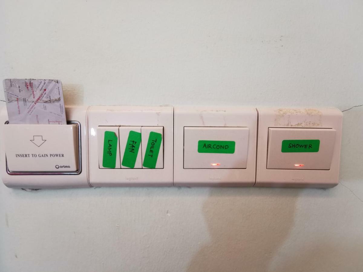 Halo Hostel Kota Kinabalu Kültér fotó