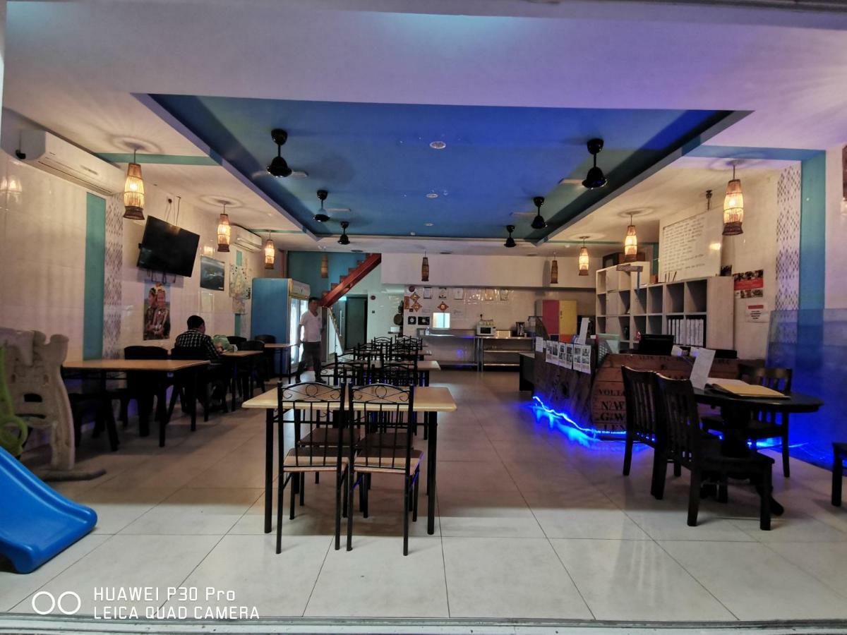 Halo Hostel Kota Kinabalu Kültér fotó