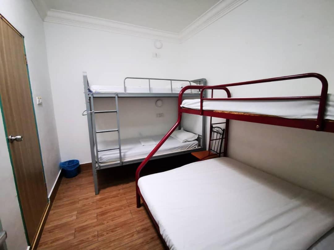 Halo Hostel Kota Kinabalu Kültér fotó