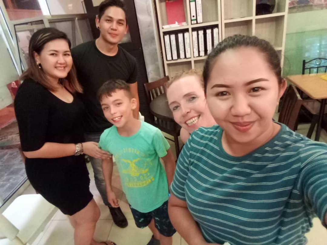 Halo Hostel Kota Kinabalu Kültér fotó